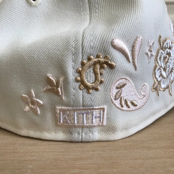 NWT Kith & New Era NY Yankees Hat Paisley 59FIFTY Low Profile 7 1/4 Sandrift NEW